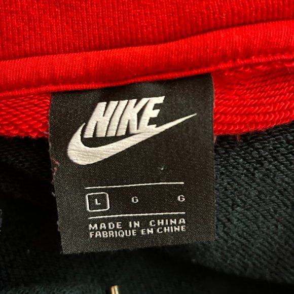 Nike Black and Red zip Up Hoodie - Picture 4 of 4